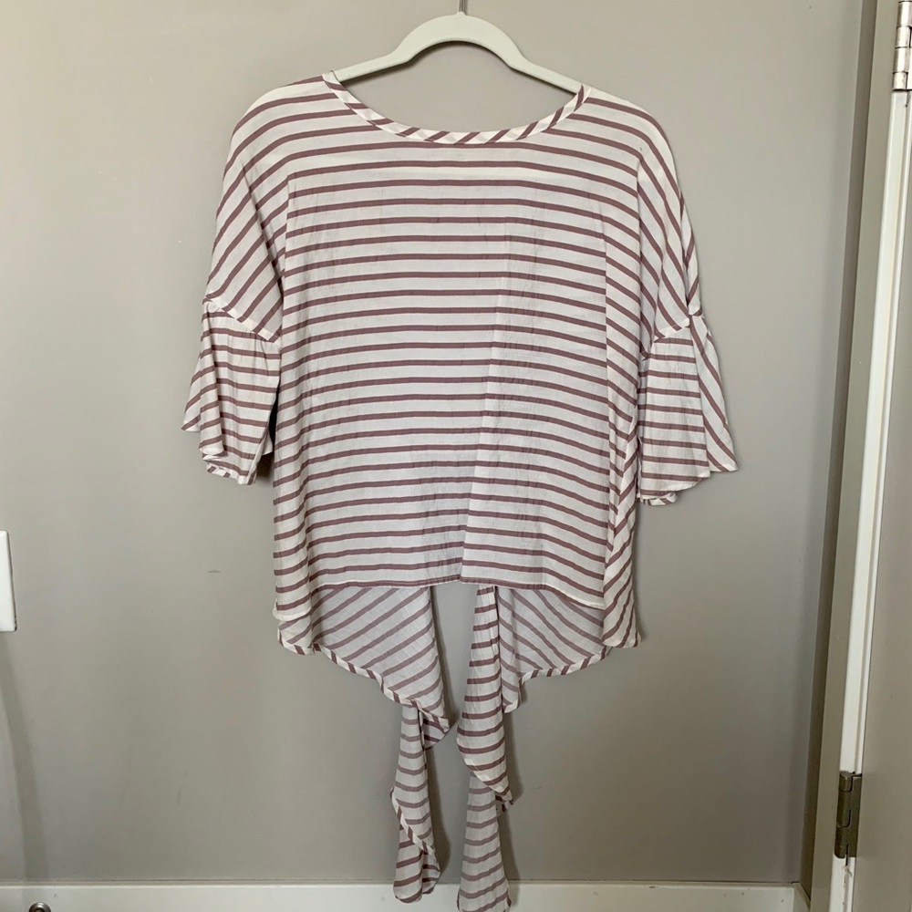 Express blouse with stripes